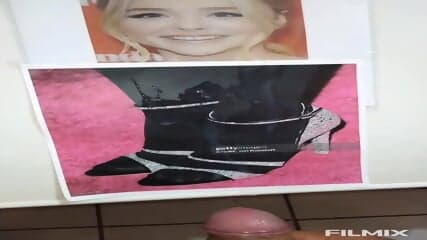 Ãum Tribute Chloe Moretz feet in pantyhose