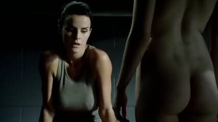 Femme fatales sin mÃºsica de fondo