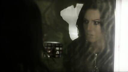 Not Porn - Cristina Scabbia & Megadeth, Ã tout le monde