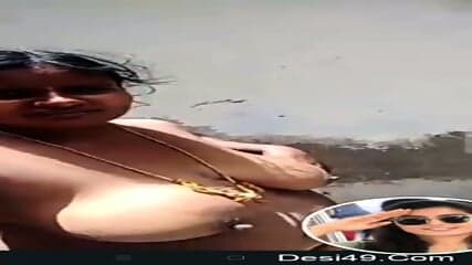 Horny Desi Bhabhi Shows her Milky Boobs - Desi49 â Desi MMS Sex Videos Indian Porn ððð