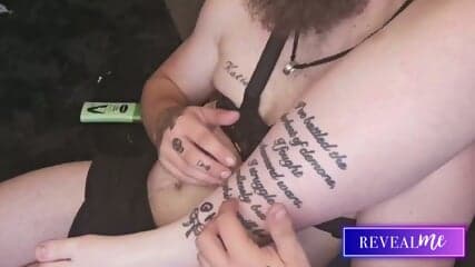 RevealMe || SENSUAL FOOT WORSHIP & LOTION MASSAGE FOR CURVY GODDESS