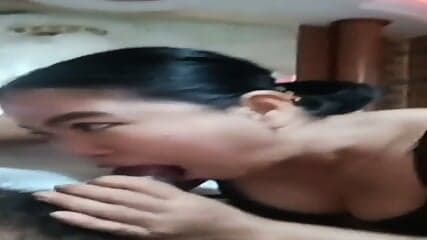 MAMA NGENTOT SAMA SELINGKUHAN