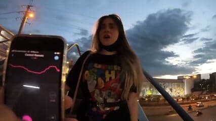 Sara Blonde walking through the shopping center in Bucaramanga with lovense lush activate