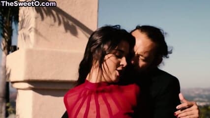 Petite 21yo babe pussydrilled outdoor