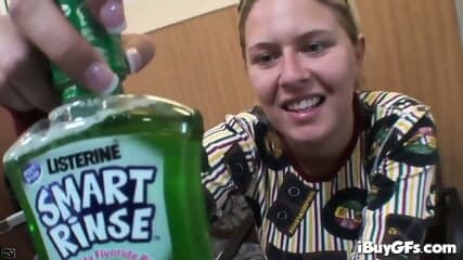 Behind the scenes with Riley Evans hot pornstar