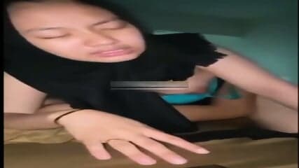 Abg hijab hyper 18yo ngentot wot sange banget 1
