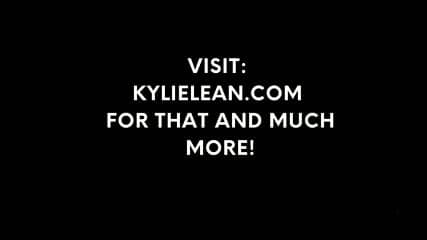 Her g-spot is so small, smooth and sexy - fuck!