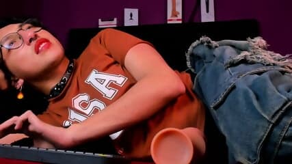 opalo_azul show from on 2025-06-02 20-29