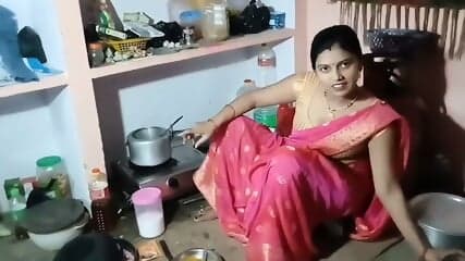 Desi Village Girl Tight Pussi Fucking Video Desi Girl Tight Pussy Fuck Desi Cute Girlfriend Sex in Oyo