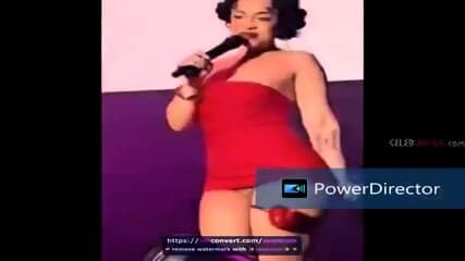 sara ali khan huyi nangi