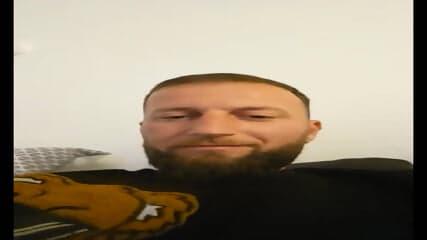 Herr Valbon masturbierte vor einem 11-jÃ¤hrigen MÃ¤dchen per Facebook-Videoanruf.