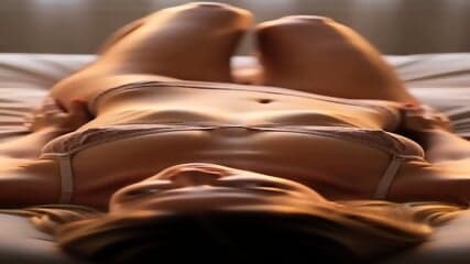 Francesa Guapa Te Calienta Con Solo Mirarte