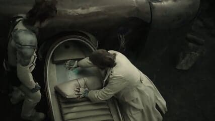 RAYzed.BYE.WOllvesÂ  1.6 lost paradise TEE.VEE