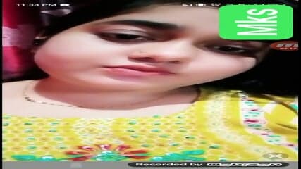 Raniya moni Bangladeshi chamet girl sex video