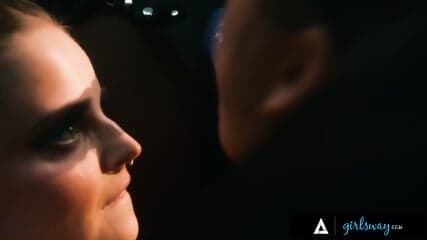 GIRLSWAY   10 GIRL LESBIAN GANGBANG! ROUGH FISTING, STRAP ON SEX, AND SQUIRTING!   SPANISH SUBTITLES