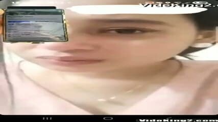 Desi Bhabhi Shows Nude Body on VC