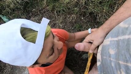 Amateur Blowjob in the Garden