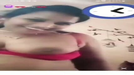 Telugu Aunty Pink Pussy show on Chamet live