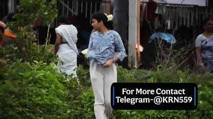 Desi Aunty Pissing outdoor video 1