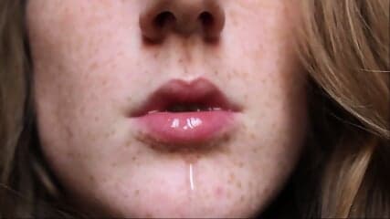 littleredheadlisa lip close up customs