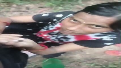 Cheap paid randi blowjob and outdoor sex with client