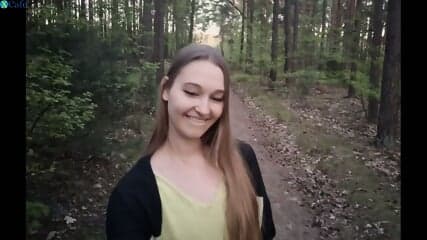 Naughty teen gives risky bj in the forest