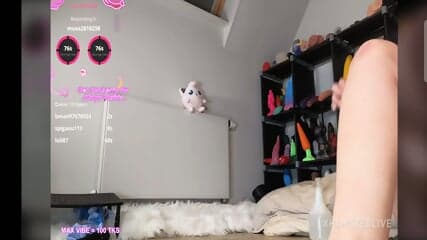 hayleex_x anal dildo and squirt