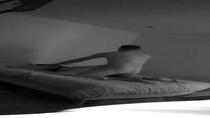 Elle me trompe quand je suis au boulot