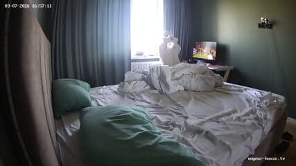 special candid sleeping perfect bare feet closeup Bedroom camera at Xaner & Grossy reallifecam apartment at Voyeur House TV from 08 h 13 min to 18 h 12 min