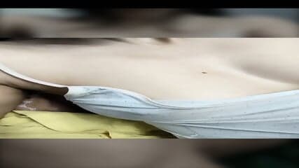 College students girl boobs show very close