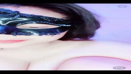 Tiaaa live colmek sampai crot