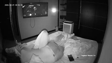 special candid perfect bare feet closeup scenes Bedroom camera at Milo & Crystal reallifecam apartment at Voyeur House TV 29.03.2026 from 15 h 47 min to 19 h 09 min