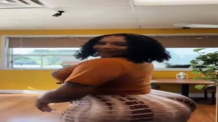 LIVE:  Her google drive folder, 233 videos => https://rentry.co/225gco9c