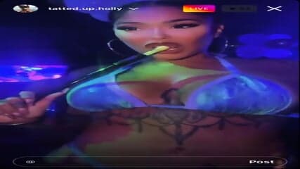 Strippers: Her google drive folder link, 377 videos => https://rentry.co/g47wst5f