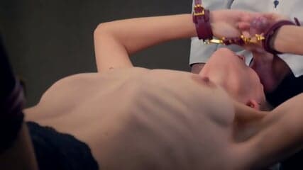 I finally let my husband tie me up and he gave me a massive cumshot