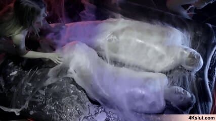 Making cute teens pregnant in a dark possible future