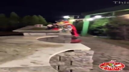 This how bartenders really be in the club