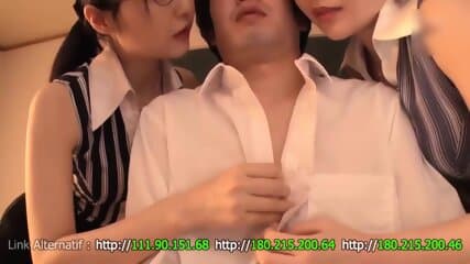 Bermalam Dengan Dua Cewek Jablay 1