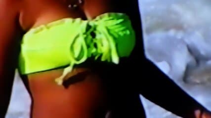 2020 Beach girls videos vol .114