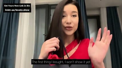 came on a date with vibro toy in pussy public masturbate under the table